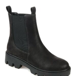 Journee Collection Black Rugged Sole Boots black vegan leather Chelsea IVETTE